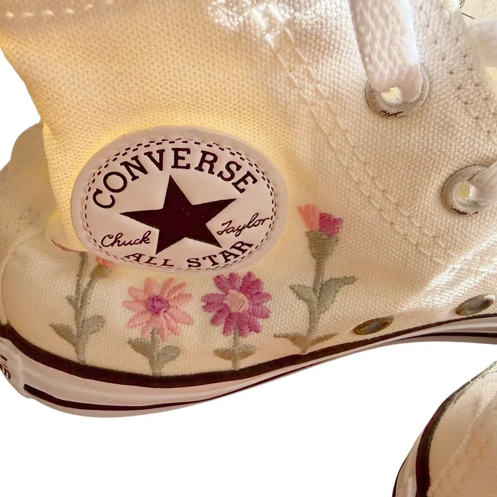 Converse Chuck Taylor All‎ Star Hi Floral Embroidered Youth Shoes Egret A11775F